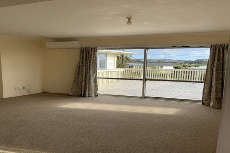 Photo of property in 9 Statesman Street, Henderson, Auckland, 0612