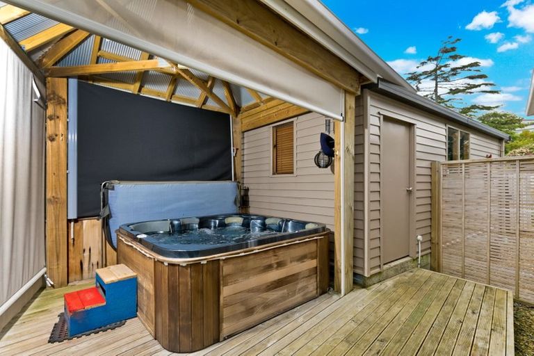 Photo of property in 59a Keegan Drive, Massey, Auckland, 0614