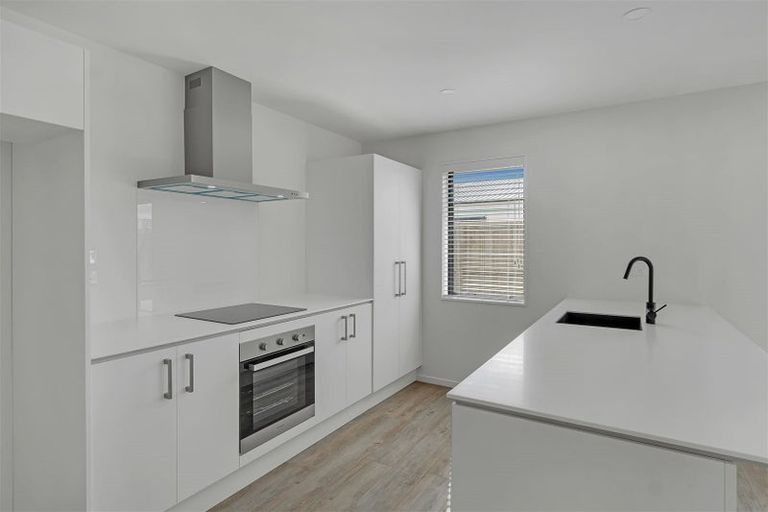 Photo of property in 71 Northmoor Boulevard, Rolleston, 7615