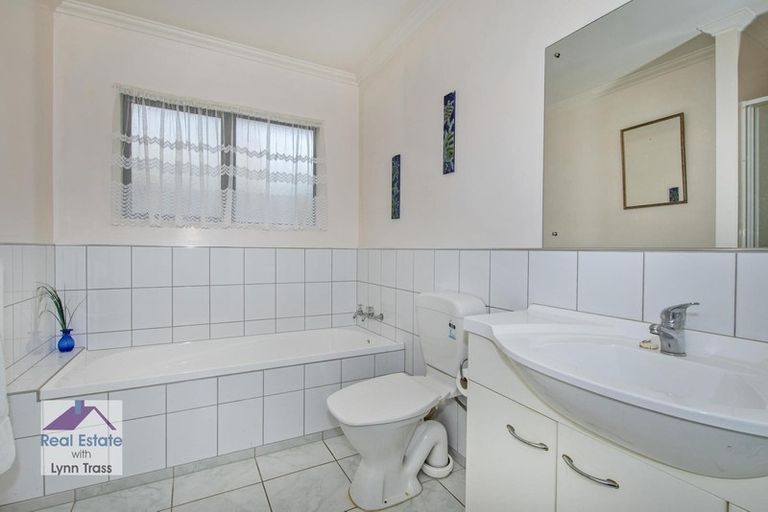 Photo of property in 18 Pebble Beach Boulevard, Te Kamo, Whangarei, 0112