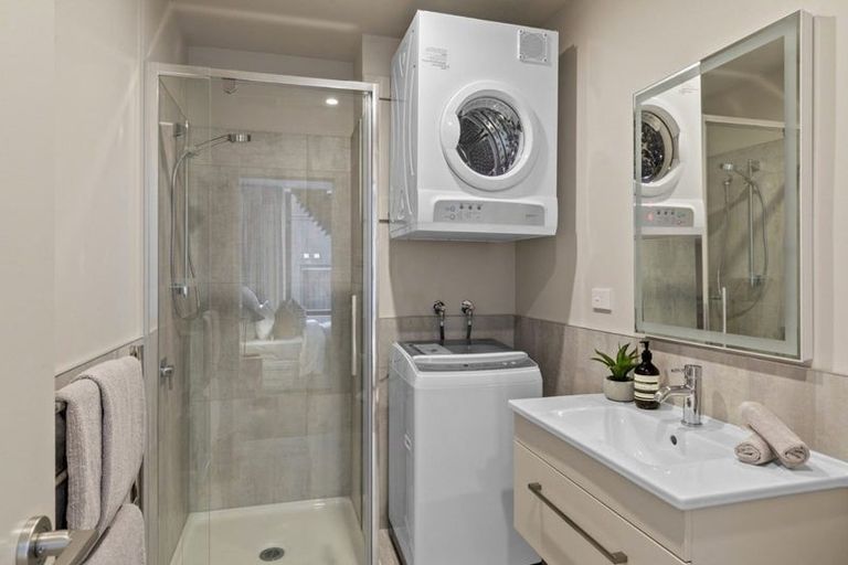 Photo of property in Kawarau Residences, 315/16a Mountain Ash Drive, Frankton, Queenstown, 9300