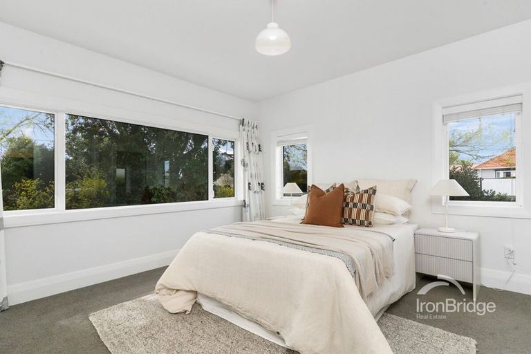 Photo of property in 241 Weston Road, St Albans, Christchurch, 8052