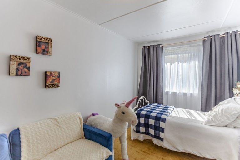 Photo of property in 10 Mackie Street, Waipukurau, 4200