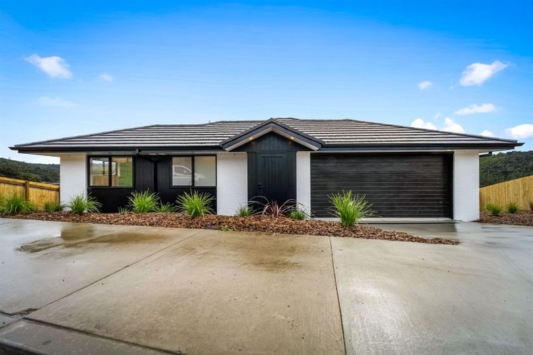 Photo of property in 46 Pacific Heights Road, Orewa, 0931