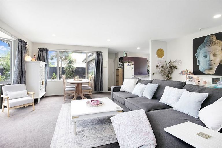 Photo of property in 114a Woodham Road, Linwood, Christchurch, 8062