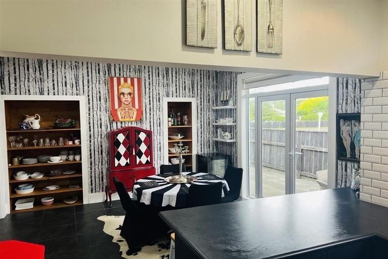 Photo of property in 8 Lyon Street, Marton, 4710