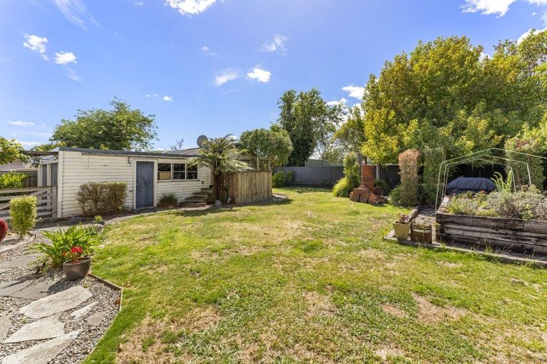 Photo of property in 25 Brightwater Terrace, Terrace End, Palmerston North, 4410