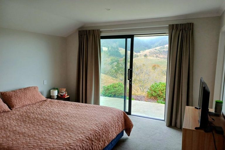 Photo of property in 33 Huntaway Close, Stoke, Nelson, 7011