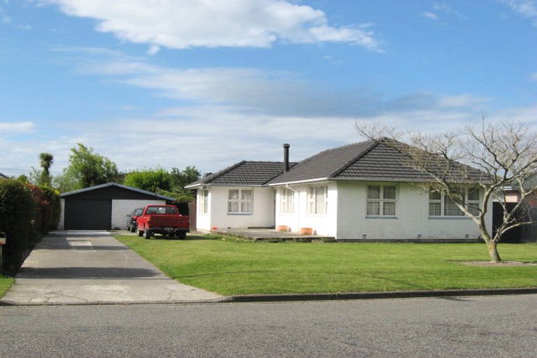 Photo of property in 4 Cridland Street West, Kaiapoi, 7630