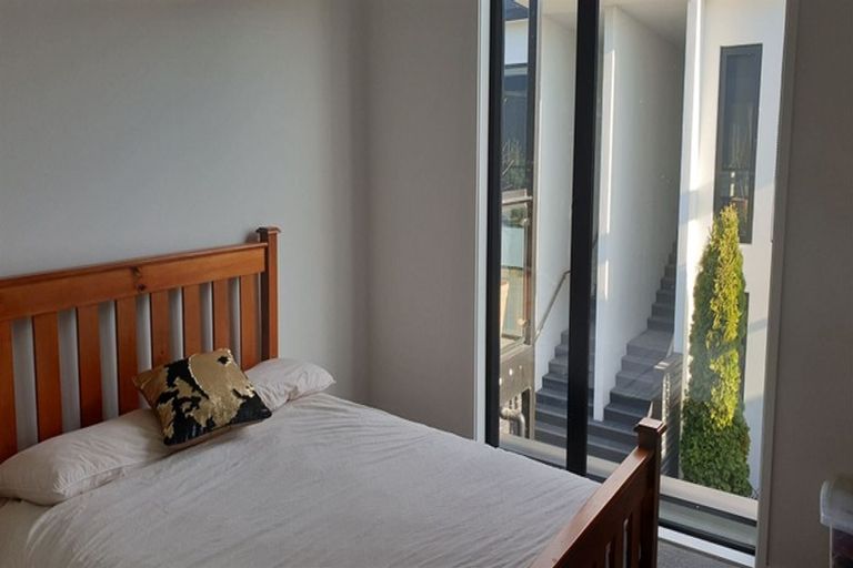 Photo of property in 4/275 Kilmore Street, Christchurch Central, Christchurch, 8011