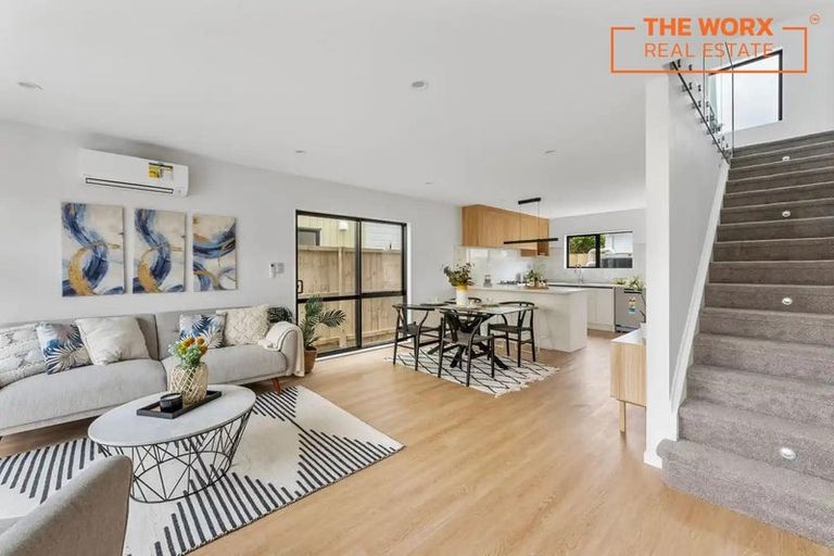 Photo of property in 70d Cargill Street, Papakura, 2110