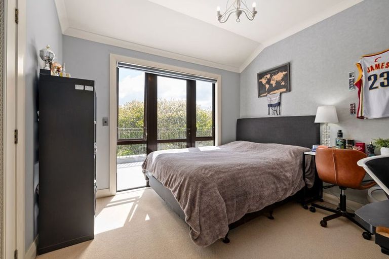 Photo of property in 35 The Esplanade, Huntington, Hamilton, 3210