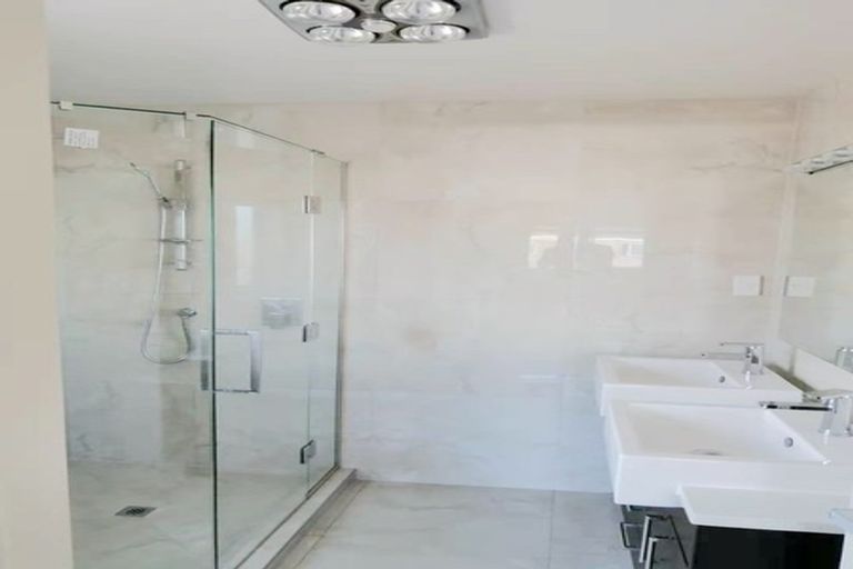 Photo of property in 10 Kildare Road, Flat Bush, Auckland, 2019