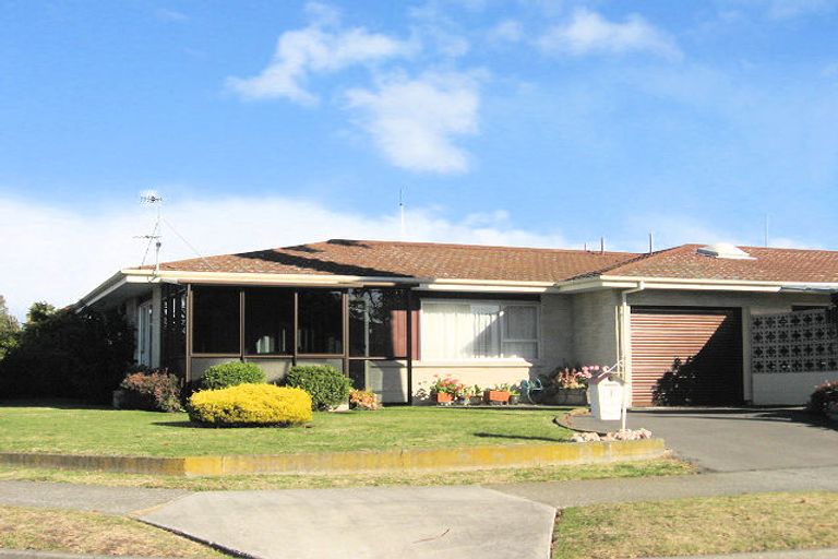 Photo of property in 1 Ngarimu Crescent, Taradale, Napier, 4112