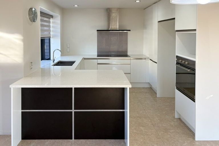 Photo of property in 3 Bezar Green, Aidanfield, Christchurch, 8025