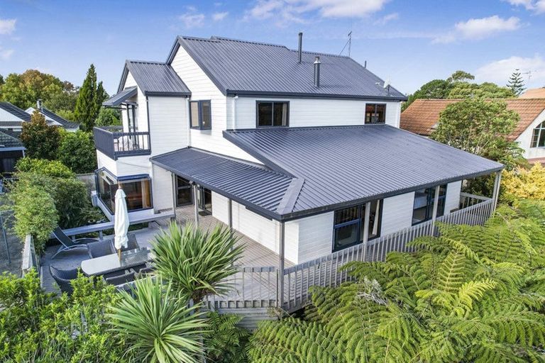 Photo of property in 32 Silva Crescent, Riverlea, Hamilton, 3216
