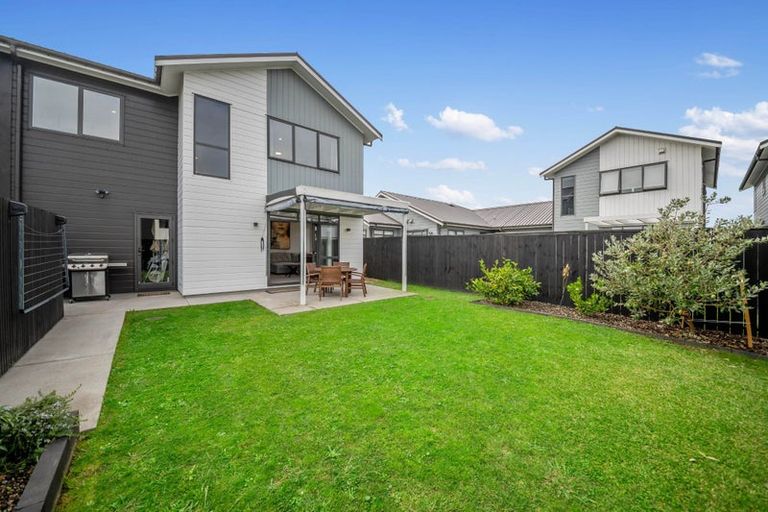 Photo of property in 22 Piripono Crescent, Pukekohe, 2120