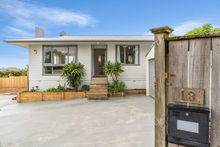Photo of property in 13 Edgar Pearce Place, Howick, Auckland, 2014