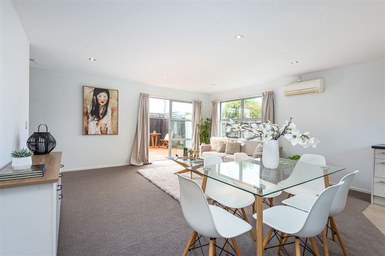 Photo of property in 65 Longfellow Street, Sydenham, Christchurch, 8023