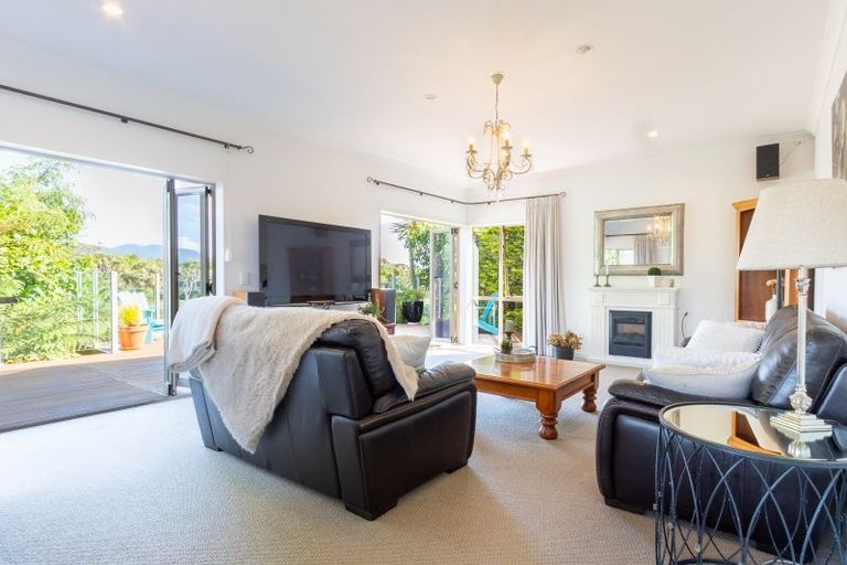 Photo of property in 66 The Drive, Paraparaumu Beach, Paraparaumu, 5032