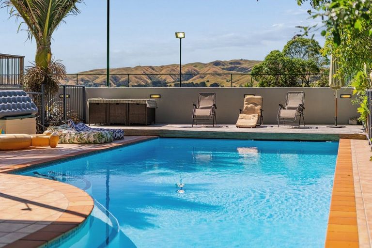 Photo of property in 59 The Masthead, Whitby, Porirua, 5024
