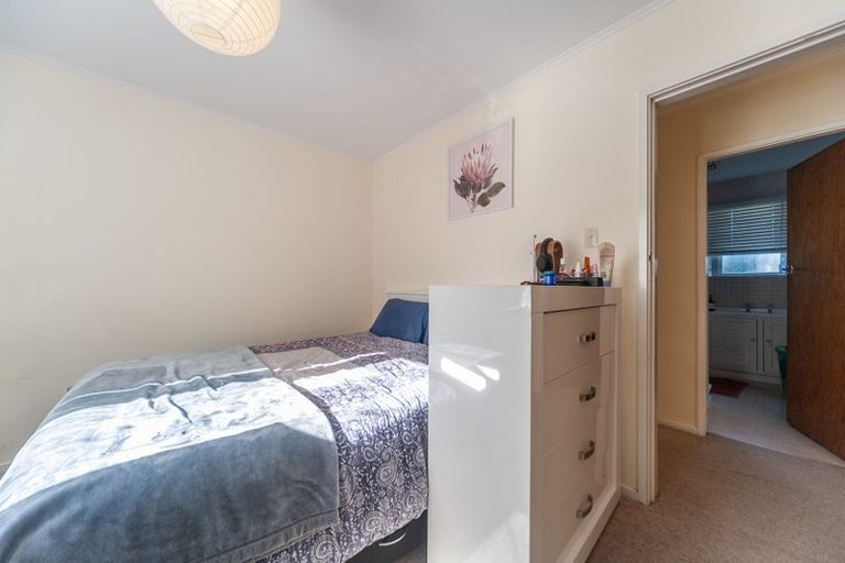 Photo of property in 141 Parkvale Road, Karori, Wellington, 6012