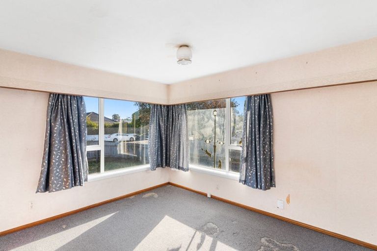 Photo of property in 40 Skerten Avenue, Hornby, Christchurch, 8042