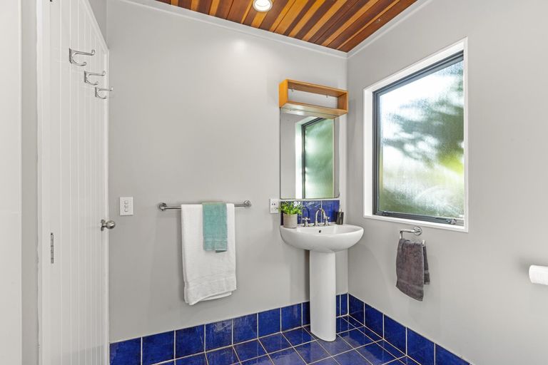 Photo of property in 533 Wainui Road, Raglan, 3297