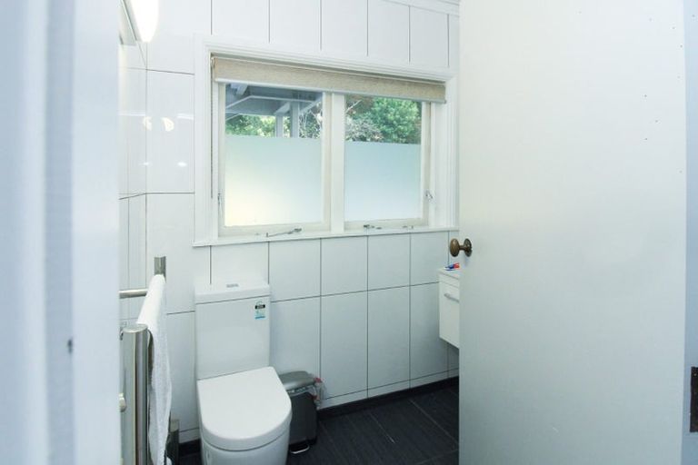 Photo of property in Rehutai Flats, 268u4 Oriental Parade, Oriental Bay, Wellington, 6011