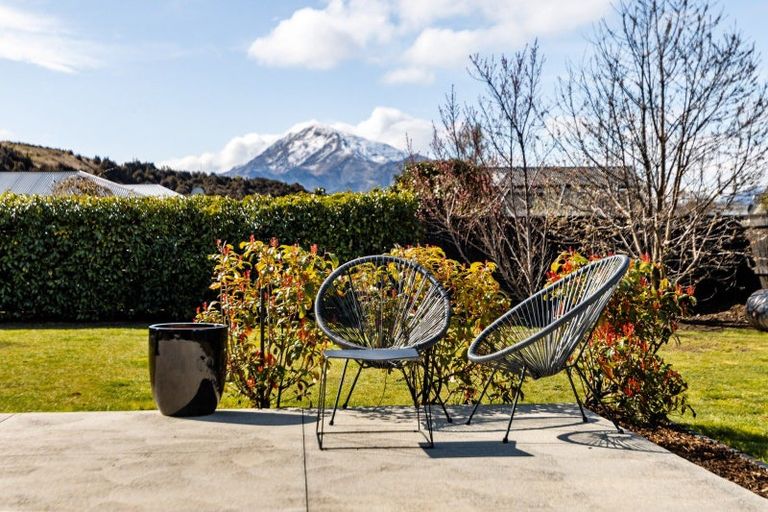 Photo of property in 14 Quail Street, Albert Town, Wanaka, 9305