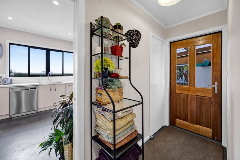 Photo of property in 414 Beaconsfield Road, Stratford, 4394