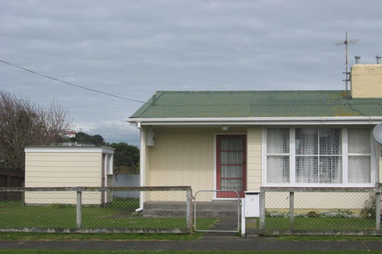 Photo of property in 7-9 Marama Crescent, Spotswood, New Plymouth, 4310