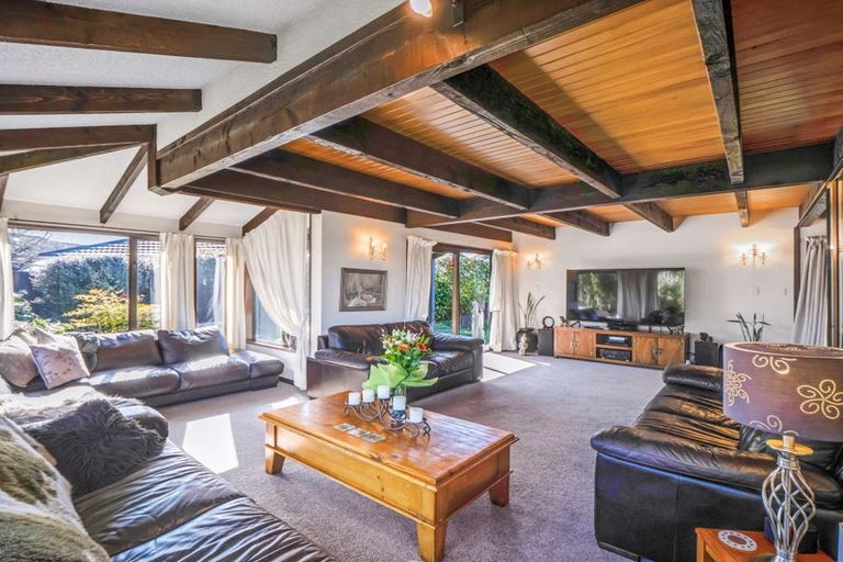 Photo of property in 8 Payling Lane, Mairehau, Christchurch, 8052