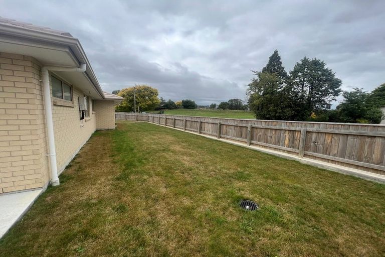Photo of property in 77 Fairfield Road, Levin, 5510