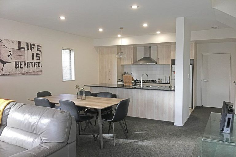 Photo of property in 29 Popokatea Drive, Takanini, 2112