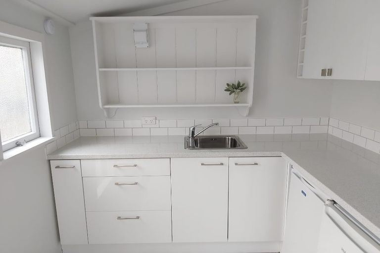 Photo of property in 93 Constable Street, Newtown, Wellington, 6021