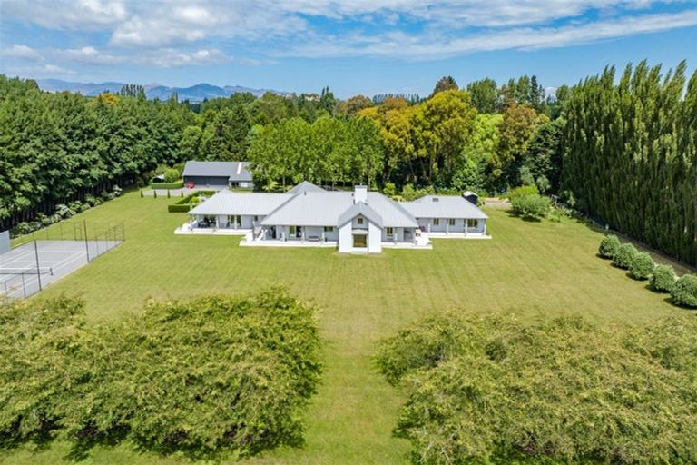 Photo of property in 71 Hussey Road, Northwood, Christchurch, 8051