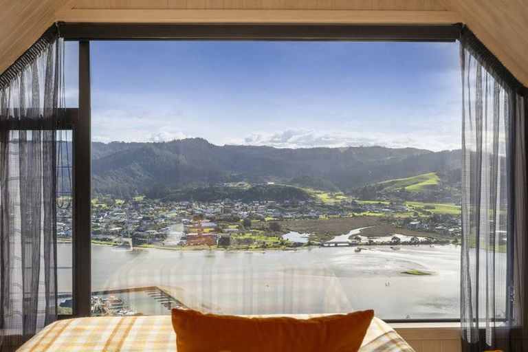 Photo of property in 34 Motuhoa Road, Tairua, 3508