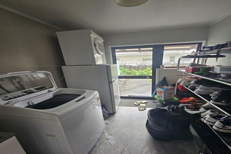 Photo of property in 7/19a Gray Avenue, Mangere East, Auckland, 2024