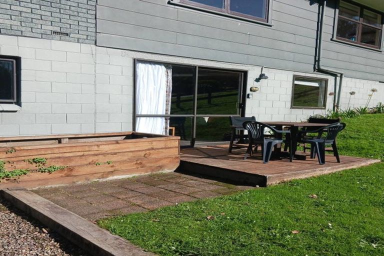Photo of property in 2 Branch Road, Lake Okareka, Rotorua, 3076