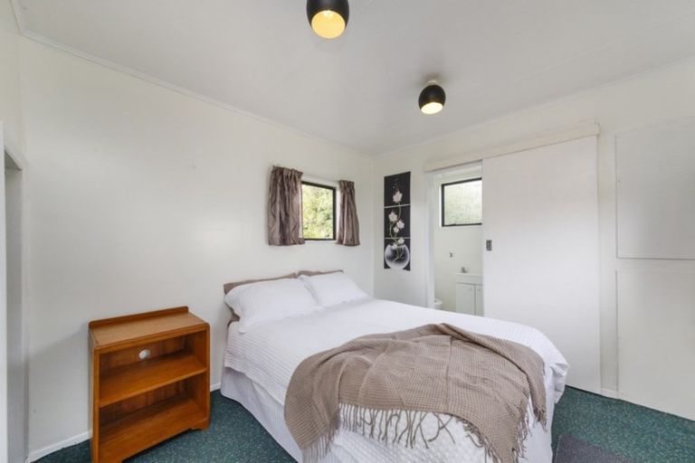 Photo of property in 8 Sicely Street, Marton, 4710