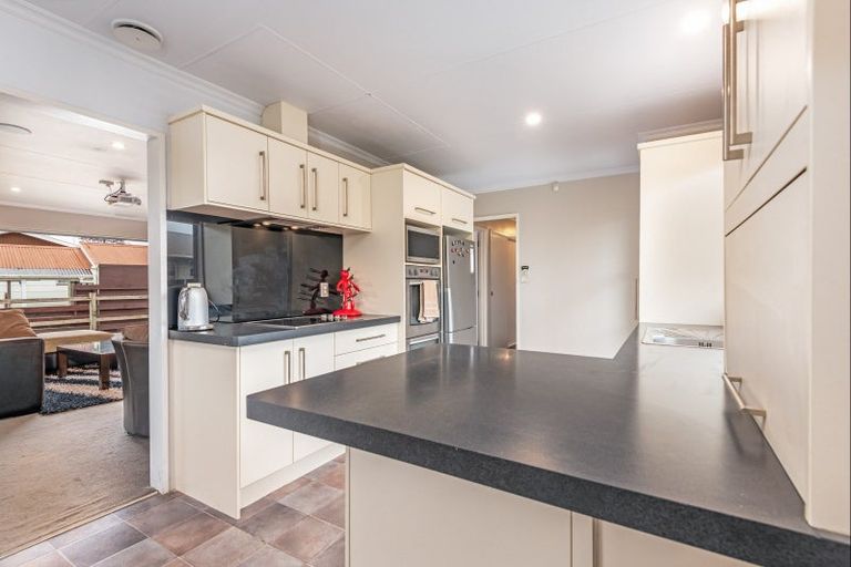 Photo of property in 3 Cascade Crescent, Westbrook, Palmerston North, 4412