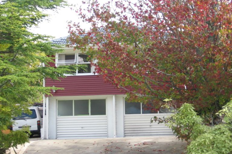 Photo of property in 97 Stottholm Road, Titirangi, Auckland, 0604