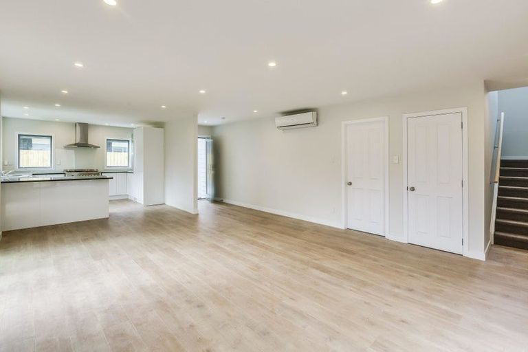 Photo of property in 61c Margan Avenue, New Lynn, Auckland, 0600