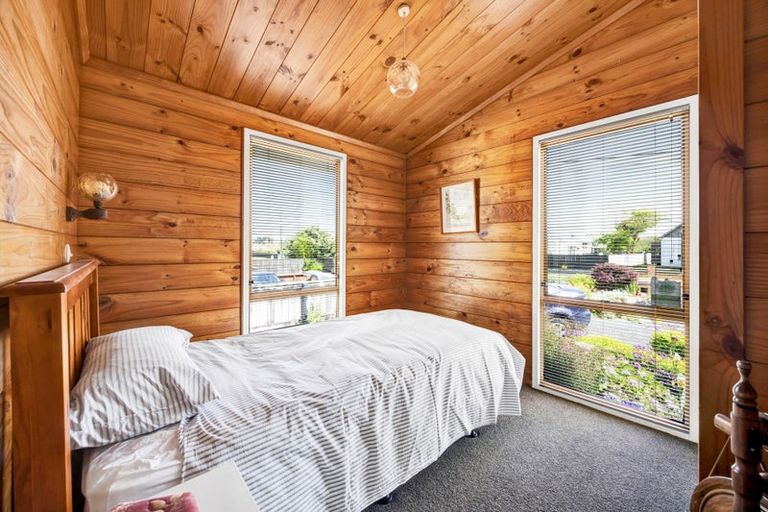 Photo of property in 7 Karaka Street, Hawera, 4610