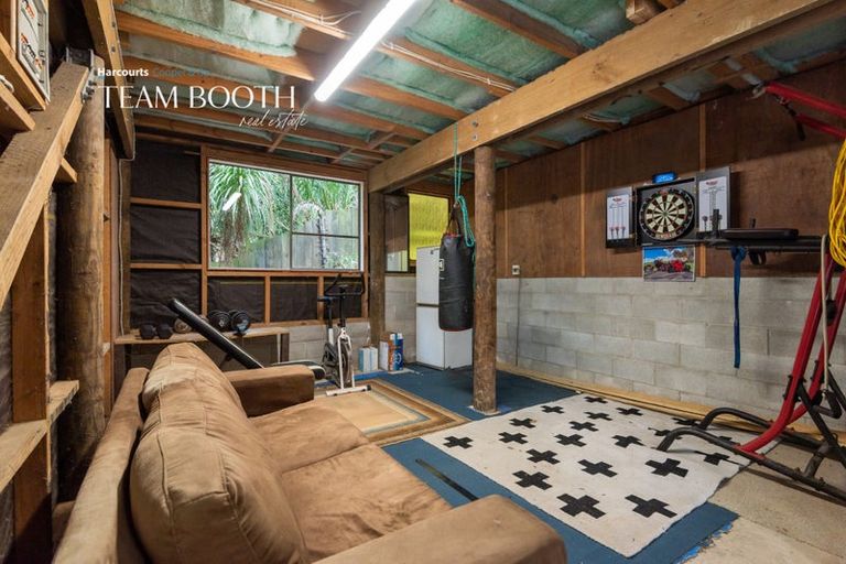 Photo of property in 2/29 Lancaster Road, Beach Haven, Auckland, 0626