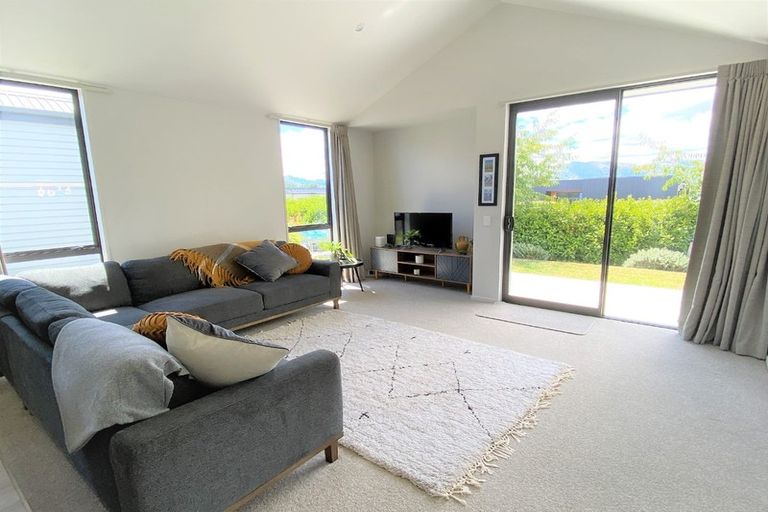 Photo of property in 26 Glen Dene Crescent, Wanaka, 9305