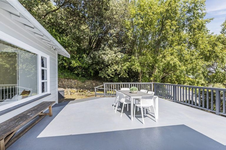 Photo of property in 140 Rakau Road, Hataitai, Wellington, 6021