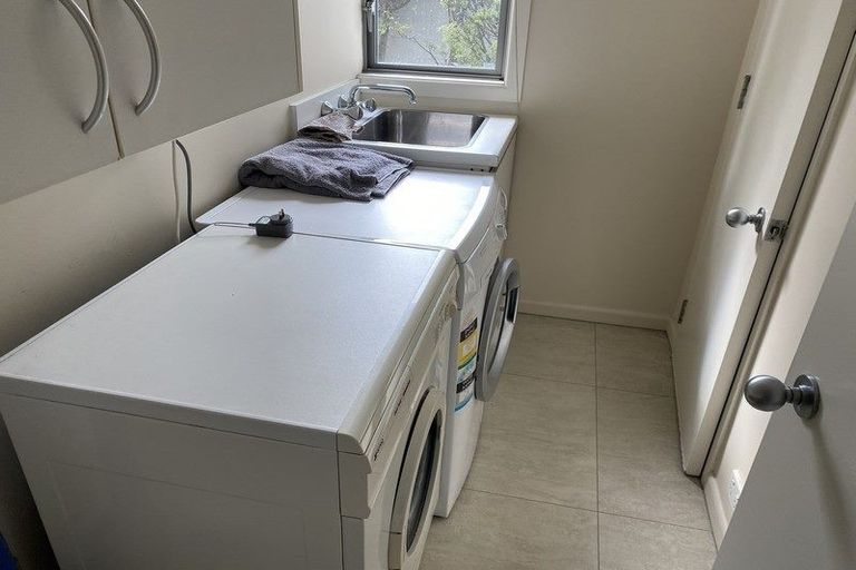 Photo of property in 5/245 Montreal Street, Christchurch Central, Christchurch, 8013