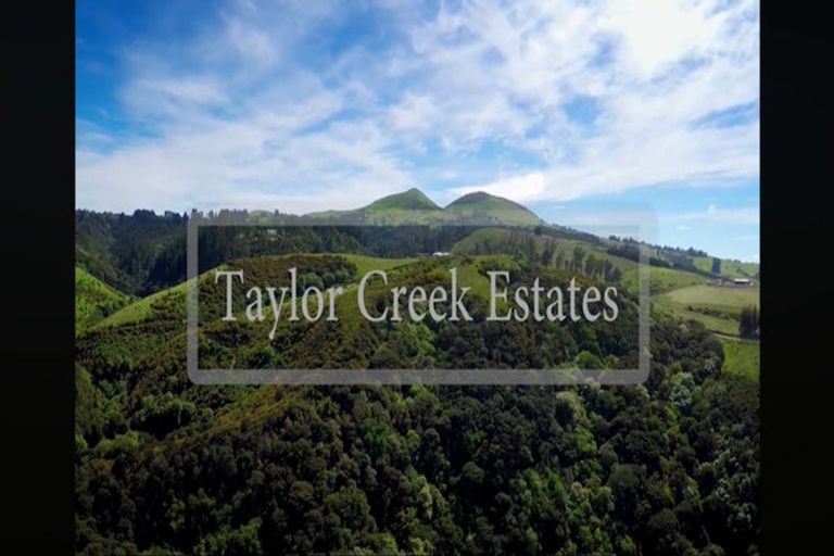 Photo of property in 37 Kayforce Road, Ocean View, Dunedin, 9035